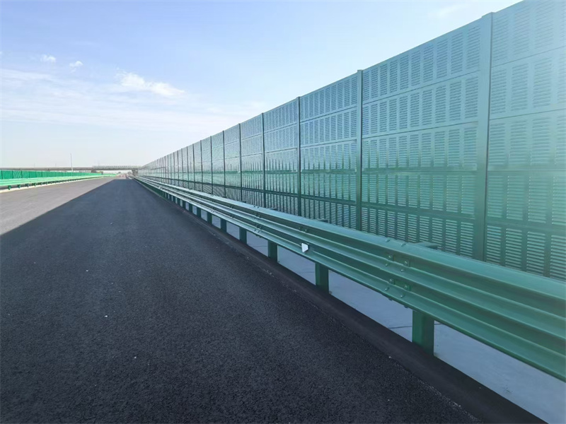 高速公路声屏障