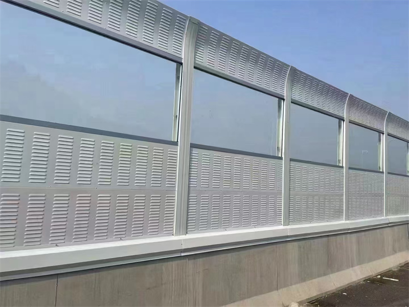 高速公路声屏障