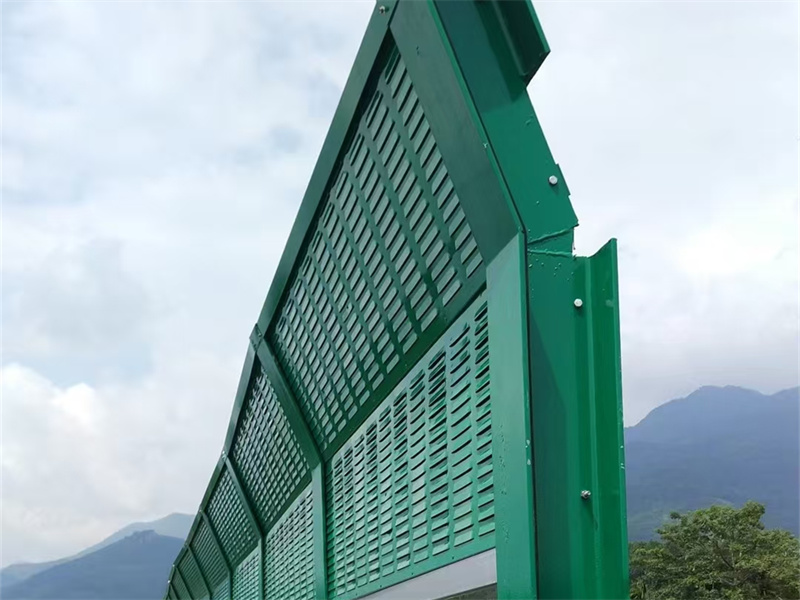高速公路声屏障