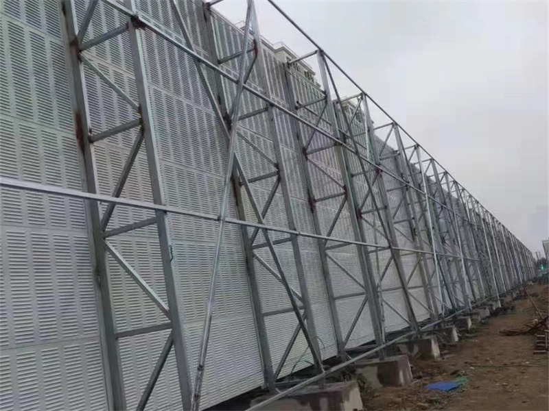 直立型声屏障