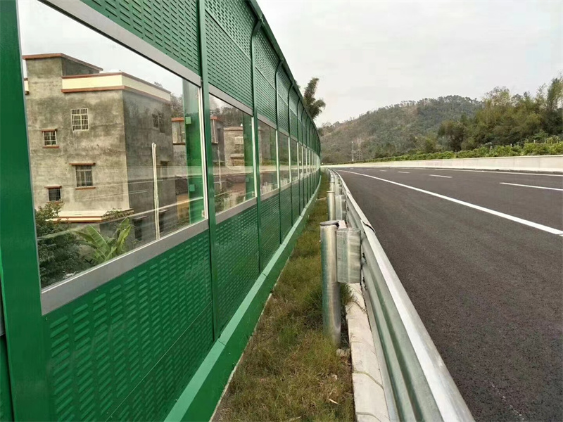 高速公路声屏障