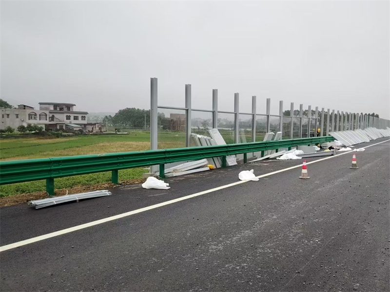 高速公路声屏障