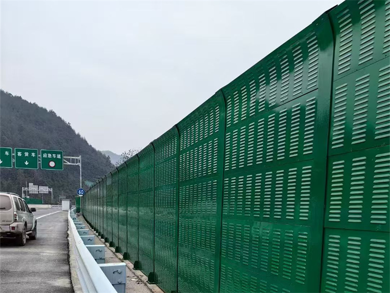 高速公路声屏障